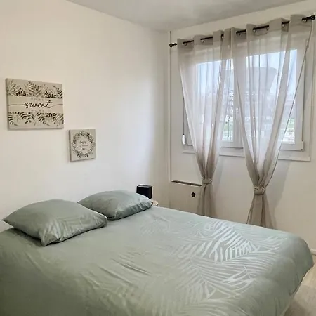 L'esplanade - Super 3 Pieces Refait A Neuf - * Reims