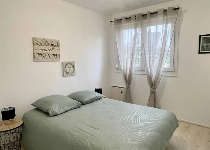 L'esplanade - Super 3 Pieces Refait A Neuf - * Reims